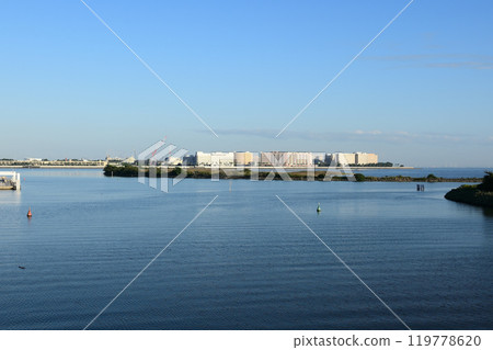 從葛西臨海公園看到的舞濱飯店 從葛西臨海公園看到的舞濱飯店 119778620