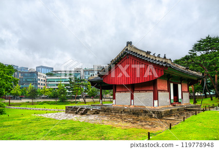 Seonneung, Tomb of King Seongjong in Seoul, UNESCO world heritage in South Korea 119778948