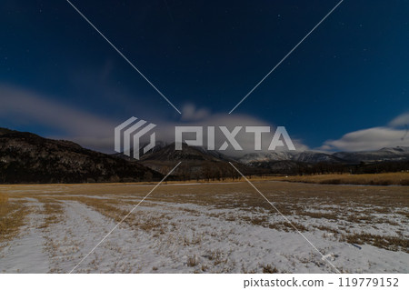 長者原夜雪景(大分縣近江町) 長者原夜雪景(大分縣近江町) 119779152