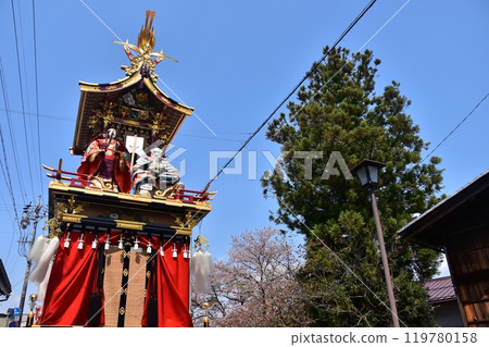 岐阜縣高山市 - 2017年高山祭花車陣容齊全 - 時隔55年首次舉辦春秋祭花車比賽 - 金鳳台人偶攤位 119780158