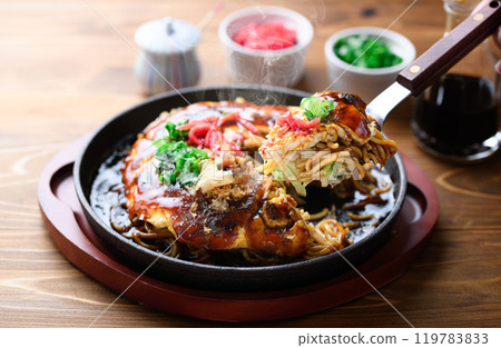 Hiroshima style okonomiyaki Hiroshima style okonomiyaki 119783833