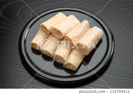 Boiled yuba 119784412