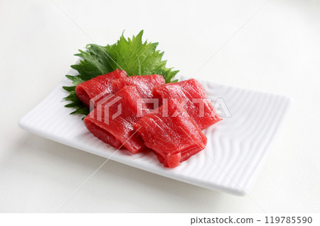 鮪魚生魚片（紅肉） 119785590