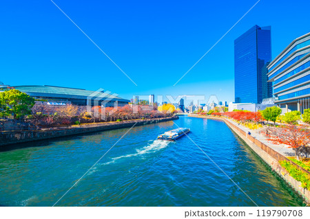 秋天的大阪商業公園和第二寢屋川 119790708