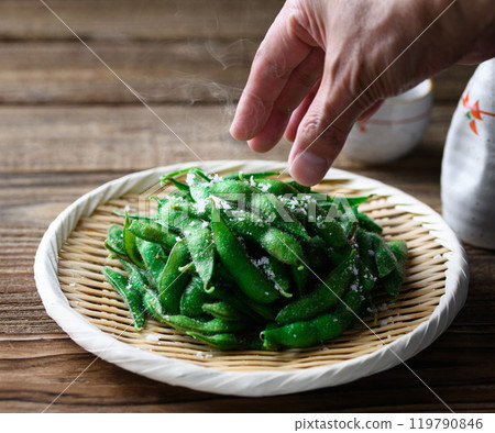 剛煮熟的豆子 剛煮熟的豆子 119790846