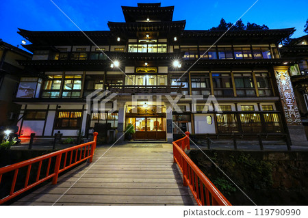Beyond the red bridge is Notoya Ryokan Beyond the red bridge is Notoya Ryokan 119790990