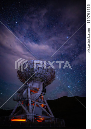 石垣島國家天文台VERA電波望遠鏡與星空 石垣島國家天文台VERA電波望遠鏡與星空 119791516