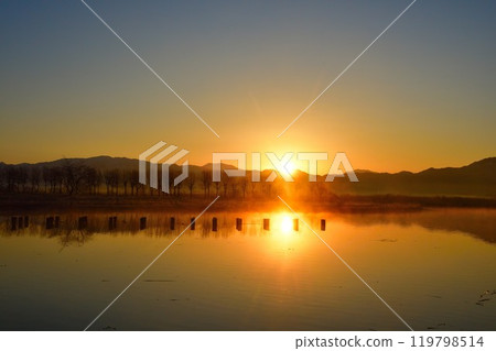 Fukushima-dora in the morning (Niigata) 119798514