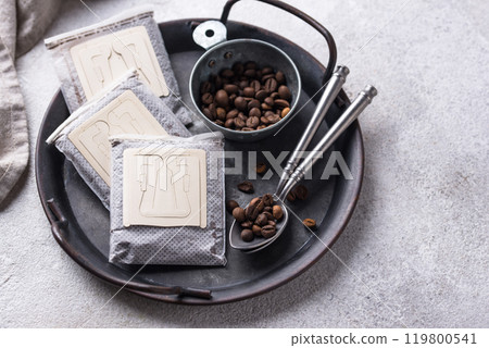 Coffee beans and vintage photo frames 119800541