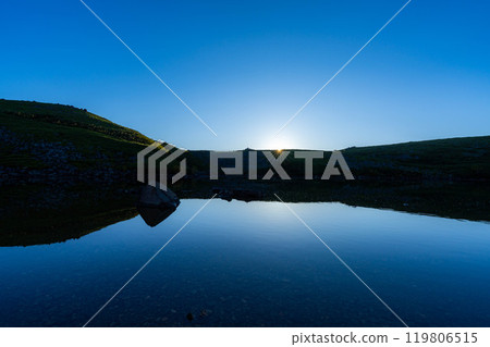 [山素材]白馬禦池的日出[長野縣] 119806515