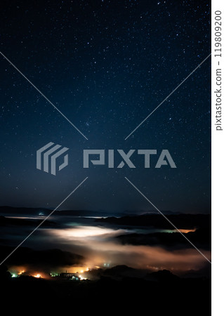 A fantastic sea of clouds A fantastic sea of clouds 119809200