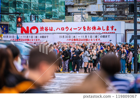Tokyo cityscape in Japan: Halloween in full swing... Shibuya Station is bustling. Foreign tourists are prominent... no delusions here... = 31st 119809367