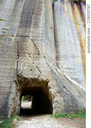 Rock wall and tunnel (vertical) 119810767
