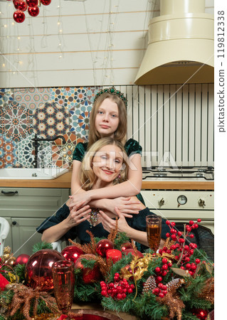 kitchen home table together happy new family year little winter children biscuit season kitchen home table together happy new family year little winter children biscuit season 119812338