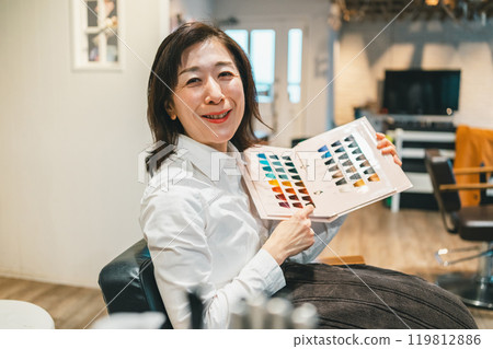 female, females, woman 119812886