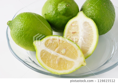 Green lemon 119815512