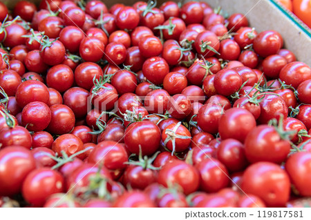 freshness raw red fresh closeup ripe ingredient organic vegetable tomato food juicy agriculture 119817581