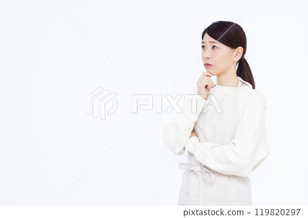A housewife who is seriously worried A housewife who is seriously worried 119820297