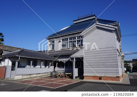 作州民藝館（國家登錄文化：大正浪漫的文藝復興風格建築）：背面 119820884