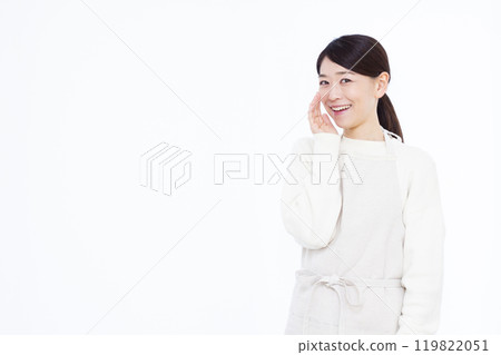 Housewives having a secret conversation Housewives having a secret conversation 119822051