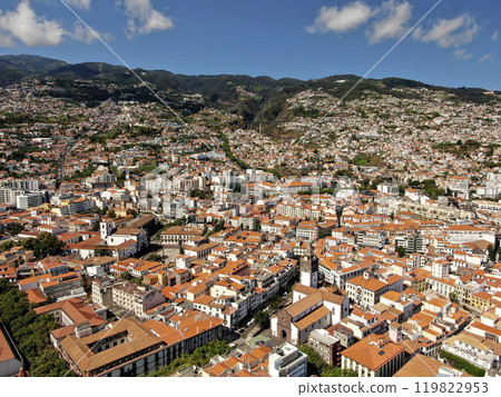 Aerial view of the city of Funchal, the capital of the island of Madeira 119822953