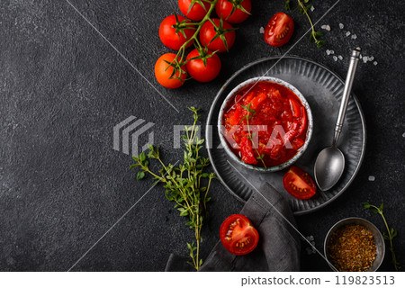 Homemade tomato sauce with spice Homemade tomato sauce with spice 119823513
