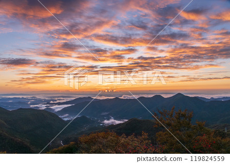 Morning sky and sunrise over Nikko city from Oku-Nikko Akechidaira Observatory Morning sky and sunrise over Nikko city from Oku-Nikko Akechidaira Observatory 119824559