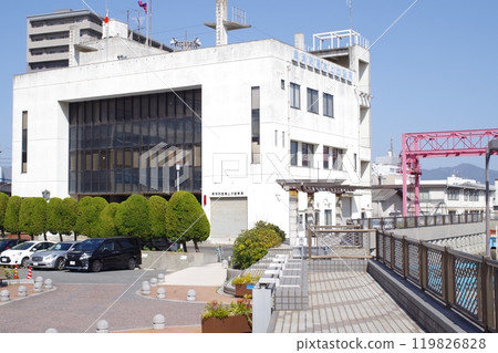 Hiroshima Ujina Mizukami Fire Station Building View 119826828