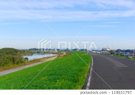 千葉縣野田市江戶川自行車道 2024 年 10 月 119831797