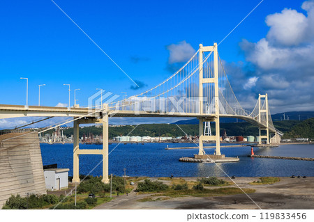 Shiratori Bridge spanning Muroran Port, Muroran City, Hokkaido 119833456