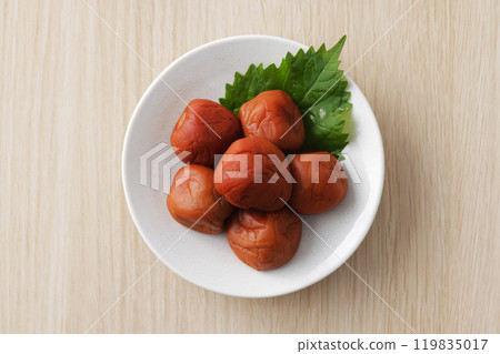 Salted plum  119835017