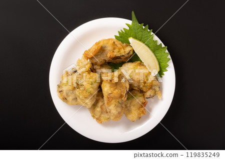 [Harima Sea] Deep-fried oysters with seaweed 119835249