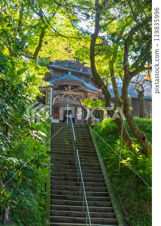 Autumn leaves at Aizu Sazaedo Autumn leaves at Aizu Sazaedo 119835996