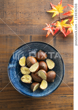 Steamed chestnuts Steamed chestnuts 119836308