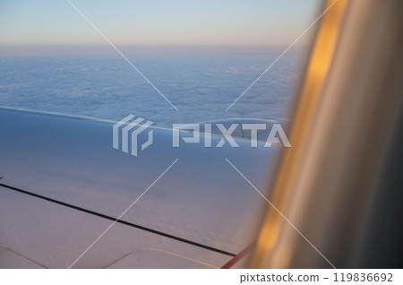Airplane Wing during Flight Airplane Wing during Flight 119836692