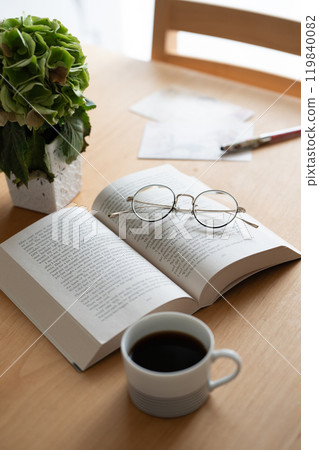 Morning coffee time Morning coffee time 119840082