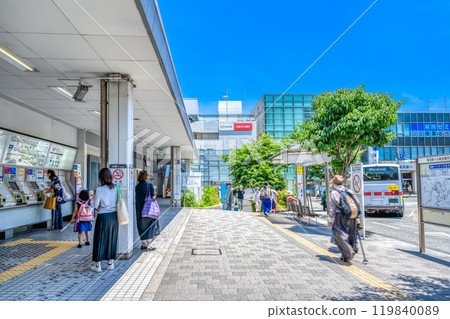 神奈川縣川崎市鷺沼車站的城市景觀 神奈川縣川崎市鷺沼車站的城市景觀 119840089