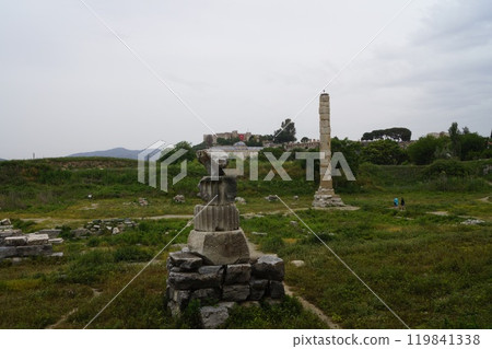 土耳其伊茲密爾附近以弗所阿耳忒彌斯神殿遺址 土耳其伊茲密爾附近以弗所阿耳忒彌斯神殿遺址 119841338