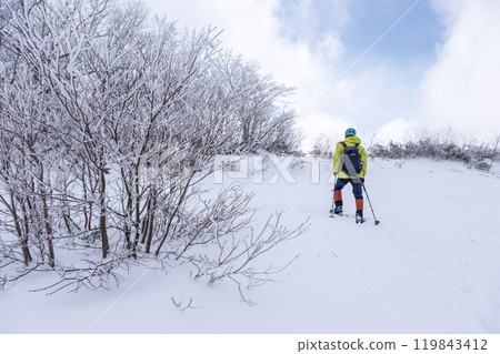 雪道徒步加賀大山的形象 119843412