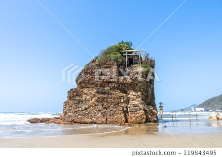 島根縣出雲市稻佐海灘（弁天島）景觀 119843495
