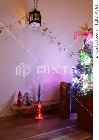 有燈的樹 有燈的樹 119844361