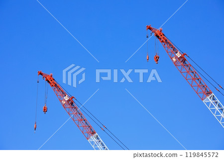 Crane and clear sky 119845572