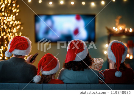 family celebrating Christmas 119848985