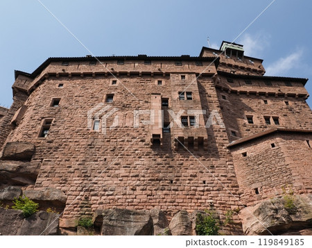 Monumental elevation of Koenigsbourg castle in Orschwiller in France 119849185