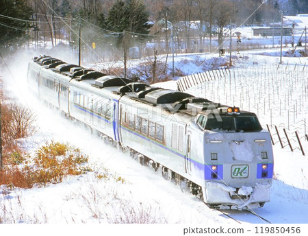 The Okhotsk Express runs on the Sekihoku Main Line The Okhotsk Express runs on the Sekihoku Main Line 119850456