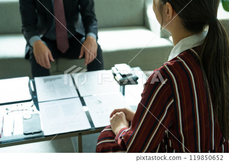 Portrait Portrait 119850652