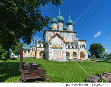 summer kitchen for cooking a meal stands in the courtyard of the Resurrection Cathedral in the city of Tutaev 119857365