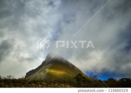 Benbulben mountain Co Sligo with clouds Benbulben mountain Co Sligo with clouds 119860329