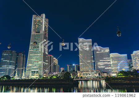 港口未來的日期時間 119861962