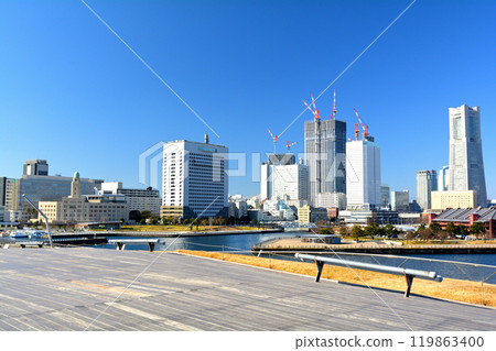 Yokohama  119863400